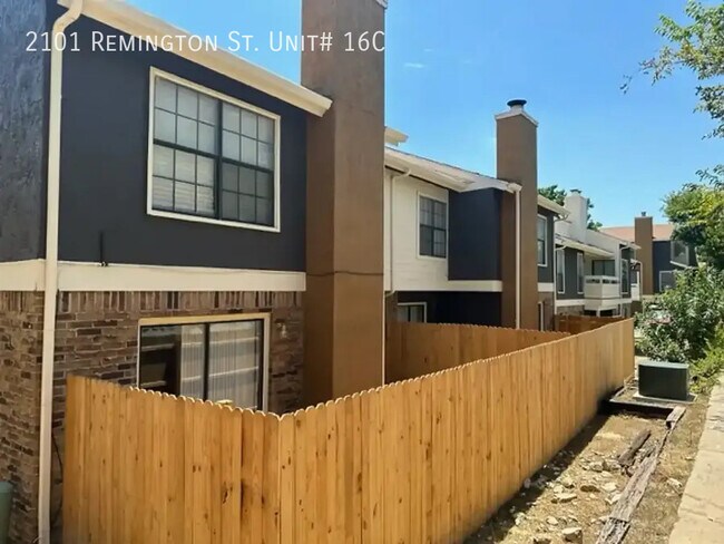 Foto del edificio - 2101 Remington St