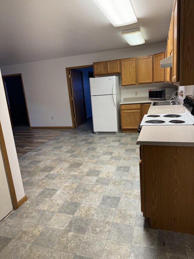 1531 Depot Dr Unit 1, Cody, WY 82414 Room for Rent in Cody, WY
