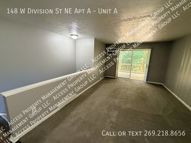 Foto del edificio - 148 W Division St NE