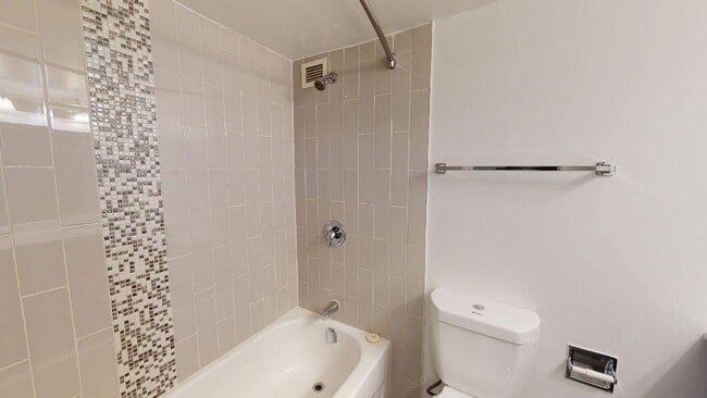 Interior Photo - Avalon Park