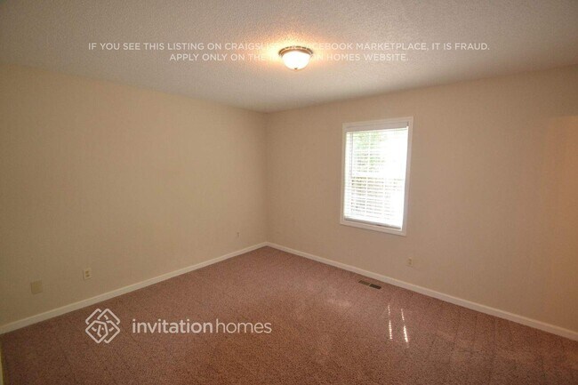 Building Photo - 112 Brookside Ct