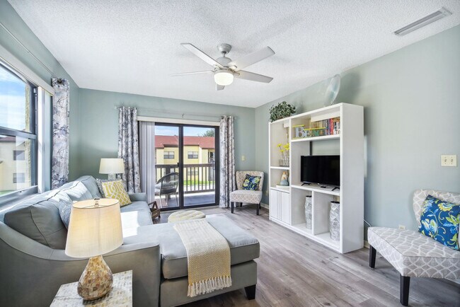 Foto del edificio - 5640 N Banana River Blvd