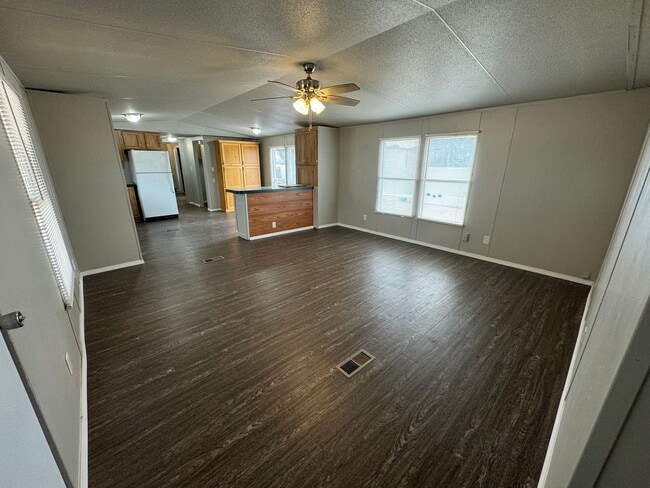Building Photo - Nice Trailer House in Cooper ISD!