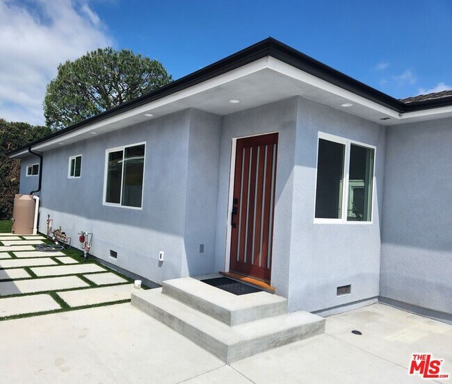Building Photo - 5309 Bevis Ave