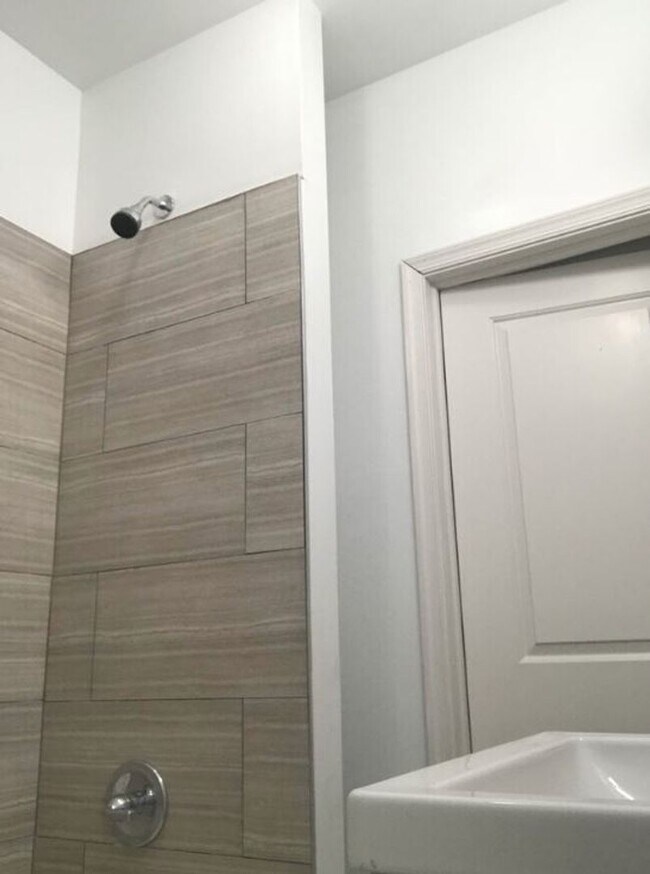 Foto del edificio - 3326 N 17th St