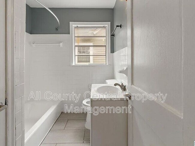 Foto del edificio - 1468 Pike Rd