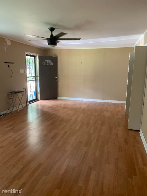 Building Photo - 5 br, 2 bath House - 3425 Knight Road