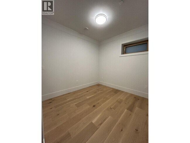 Photo du bâtiment - 3808 W 19th Ave