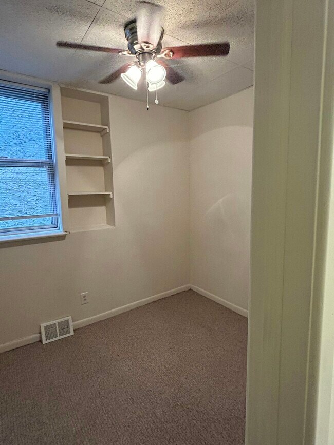 Foto del edificio - 2538 Amber St