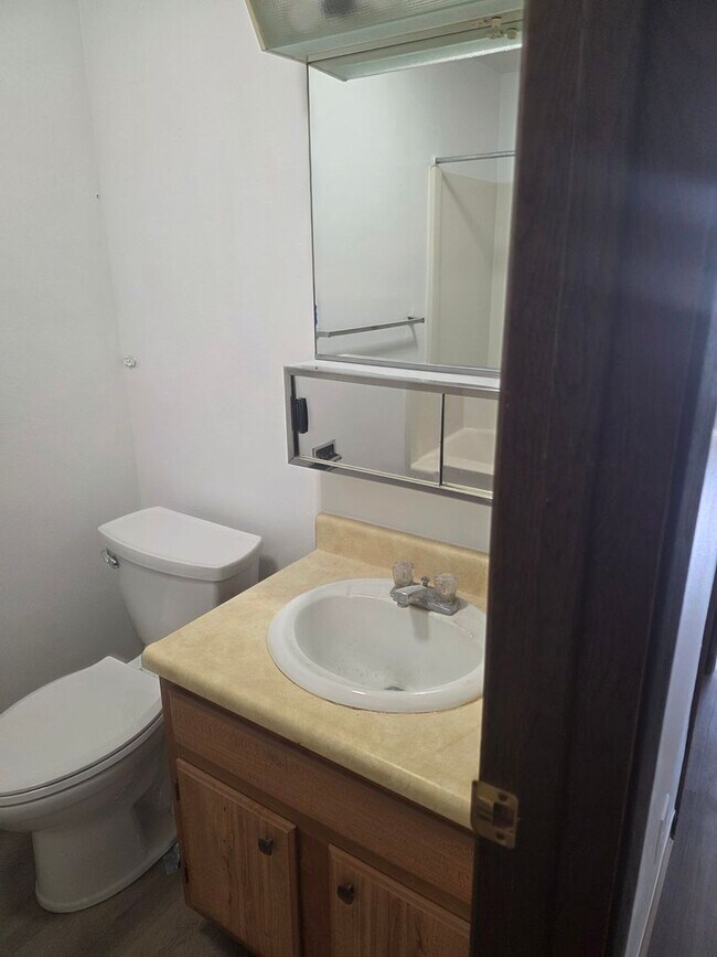 Foto del edificio - 1409 Belle Plaine