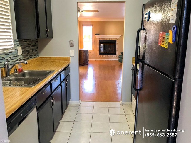 Foto del edificio - 2 br, 2 bath Apartment - 1622 Grandon Ave -