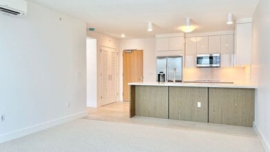 Building Photo - 629 Ke’eaumoku St