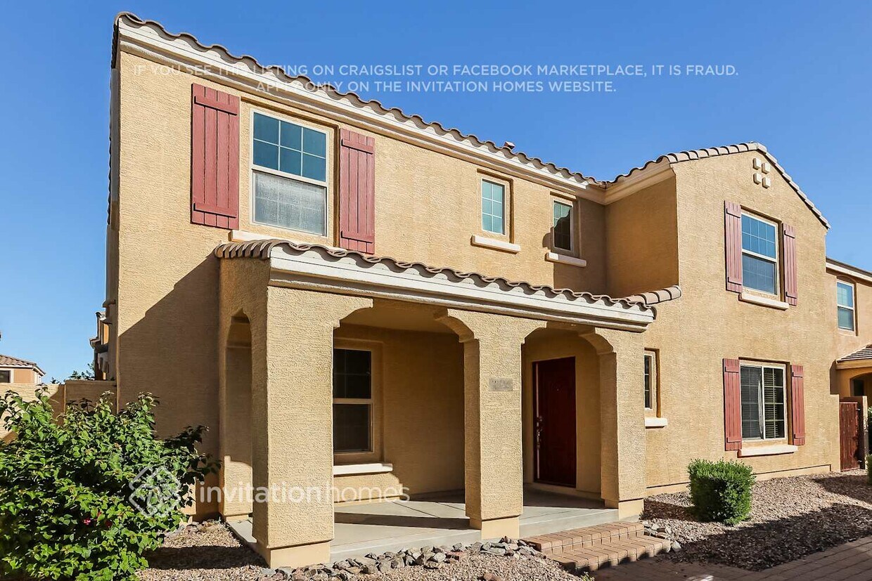 Foto principal - 2241 S Buckaroo Trail