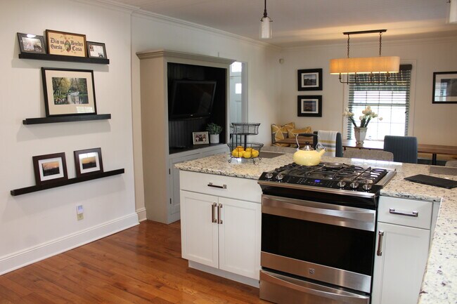 Cocina - 9144 River Rd