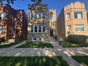 Building Photo - 5849 N Campbell Ave