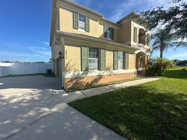 Foto del edificio - 2412 Country Pond Ct