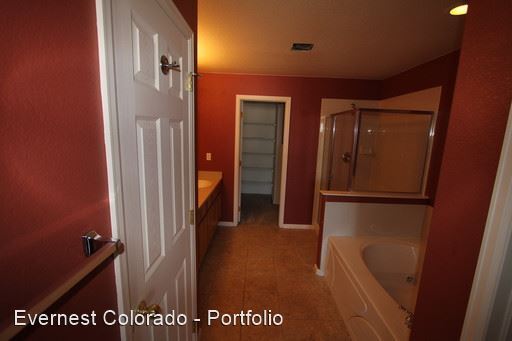 Building Photo - 3 br, 3 bath House - 1425 South Dayton Court