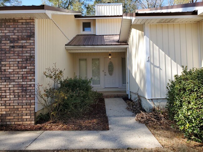Building Photo - Harrand Creek Estates, Enterprise, AL
