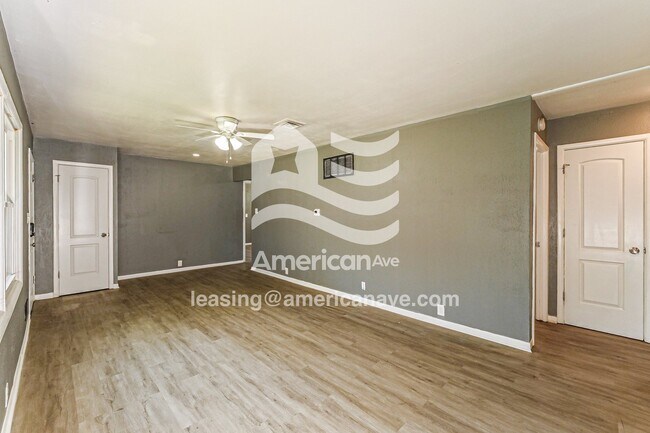 Foto del edificio - 7501 E 108th St