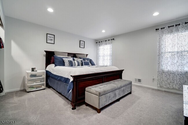 Foto del edificio - 485 E Scott Ave