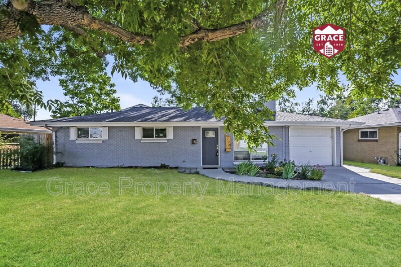 Foto principal - 4728 Cody St