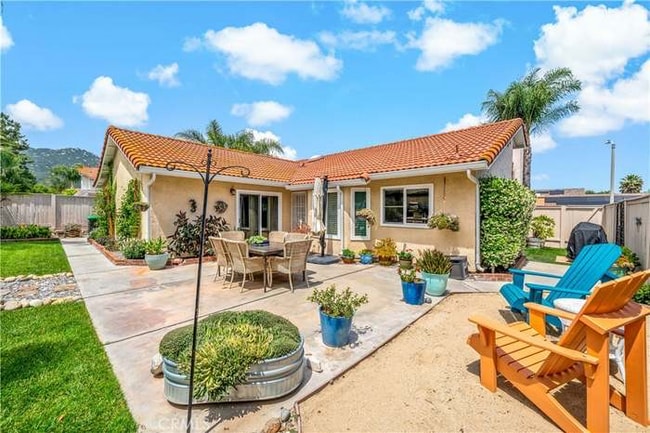 Building Photo - 31141 Vía Gilberto