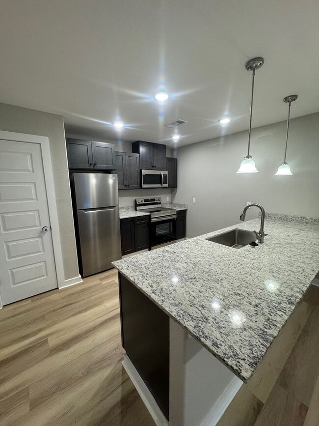 Foto del edificio - Hogan Homes LLC