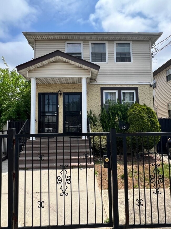 Photo - 140-11 169th St Apartment