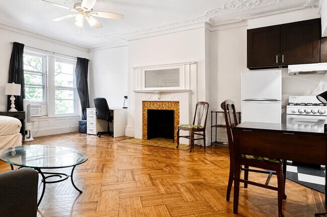 Foto del edificio - 309 W 107th St