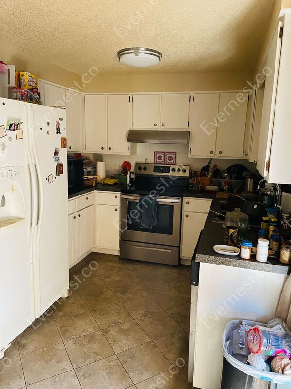 Foto del edificio - 1403 E 16th St