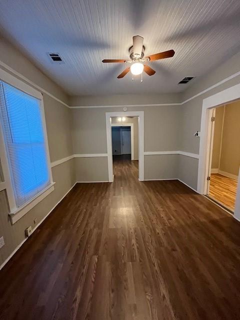 Foto del edificio - 1012 W College St Ext