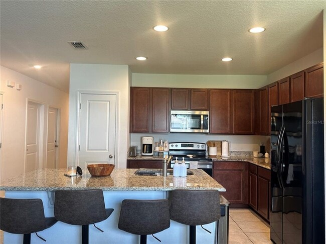 Foto del edificio - 819 Fillmore Ct