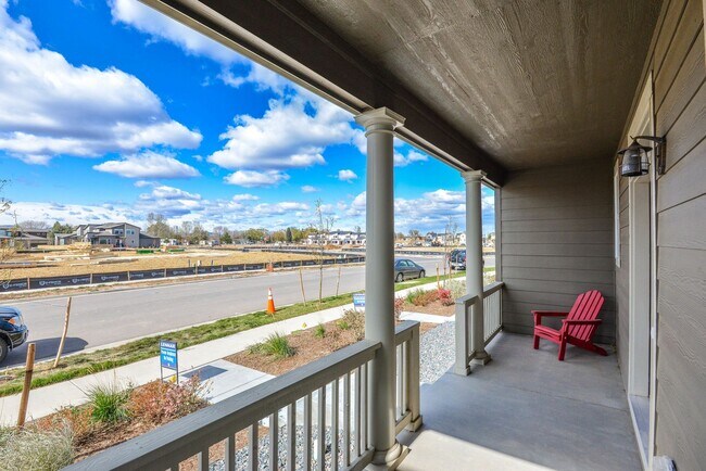 Foto del edificio - Beautiful 2-Bed, 2.5-Bath Townhome in Mosaic, Fort Collins - Students Welcome!