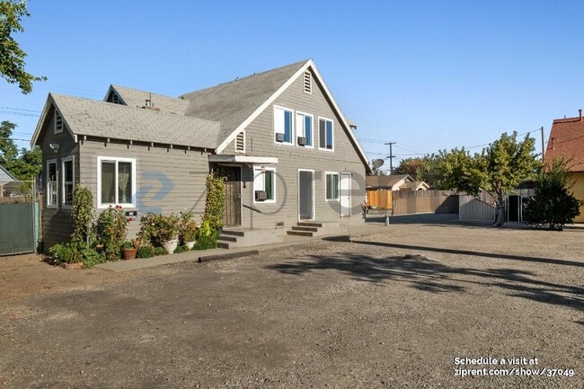 Building Photo - 1323 Monterey Ave
