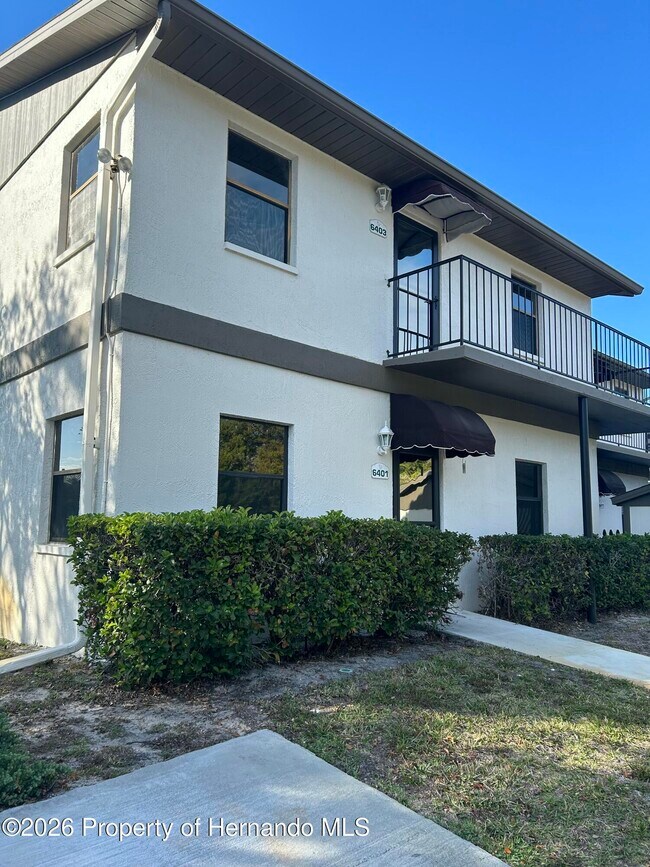 Foto del edificio - 6403 River Lodge Ln