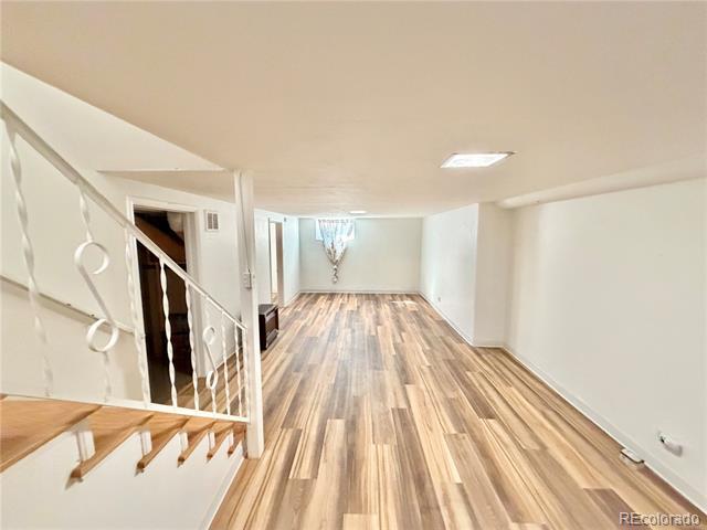 Foto del edificio - 1320 Holly St