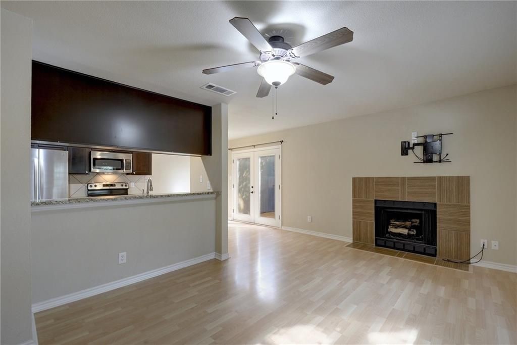 Foto principal - 6700 Cooper Ln