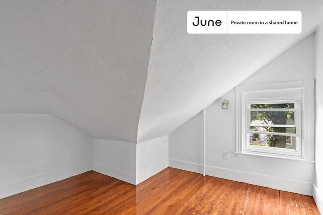 Photo - Room in Shared 6 bed/2 bath home