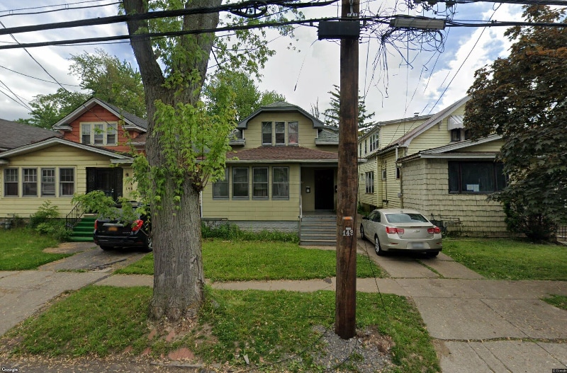 143 Parkridge Ave Unit Lower, Buffalo, NY 14215 Room for Rent in
