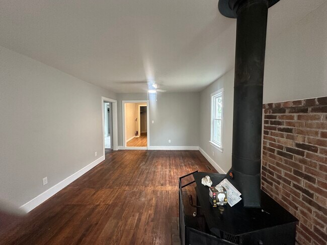 Comedor/Sala de estar - 410 Abney St