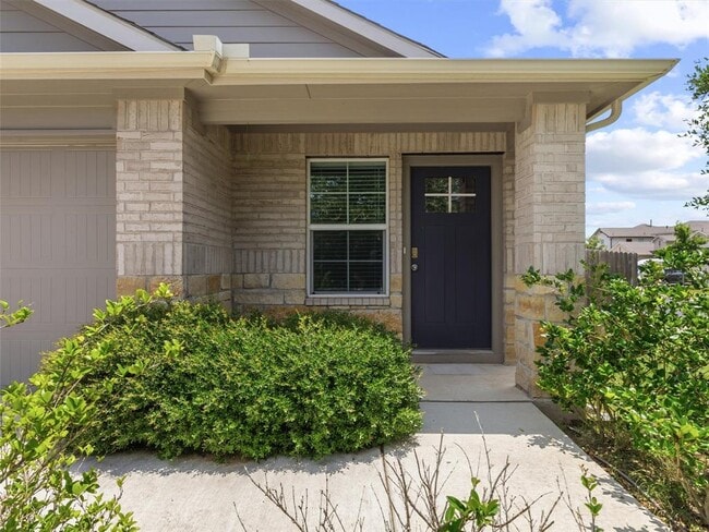 Building Photo - 233 Baron Creek Trail