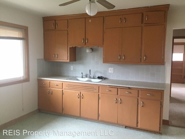 Foto del edificio - 2237 S 91st St