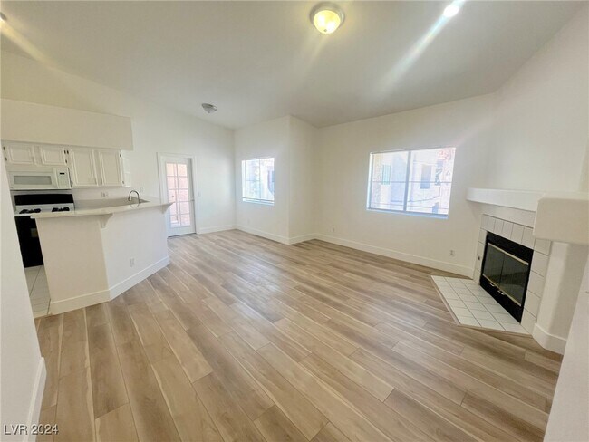 Foto del edificio - 5225 W Reno Ave