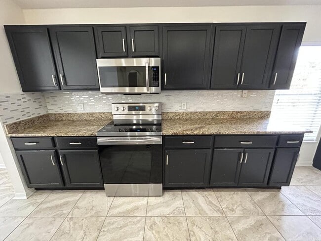 Foto del edificio - 3257 Helmel Ct