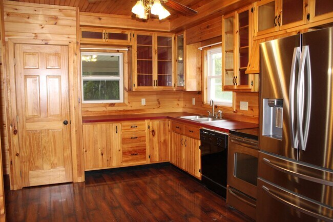 Foto del edificio - Charming Single Family Home
