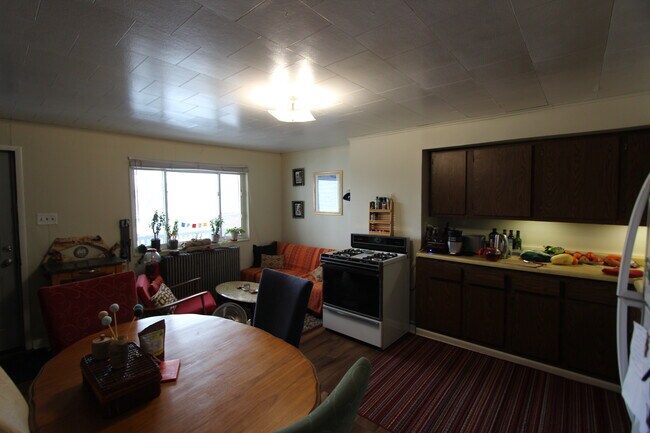 Photo - 2664 S 18th St House