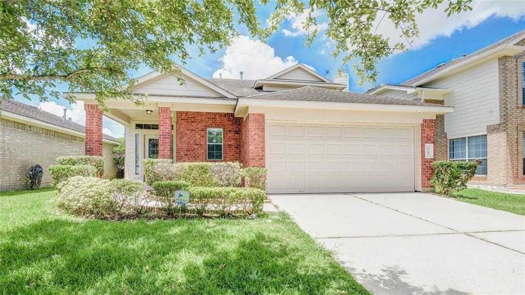 1735 Rock Ridge Dr, Houston, TX 77049 House Rental in Houston, TX