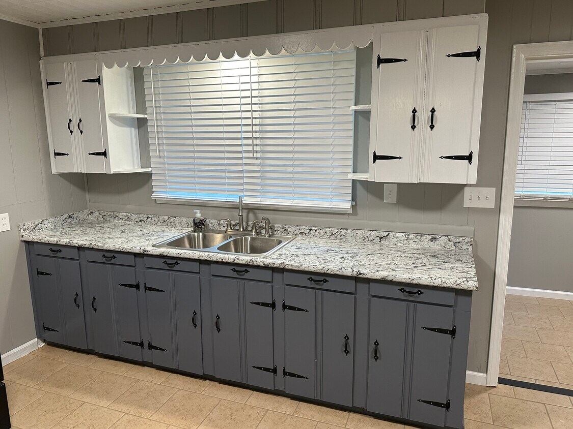 Foto principal - 4519 Wayfarer Dr