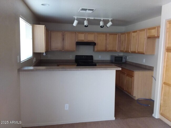 Foto del edificio - 65 N 224th Ln