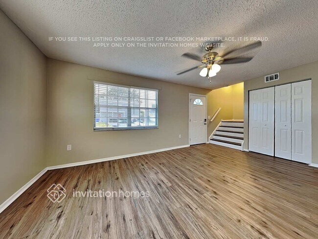 Building Photo - 1009 Axlewood Cir